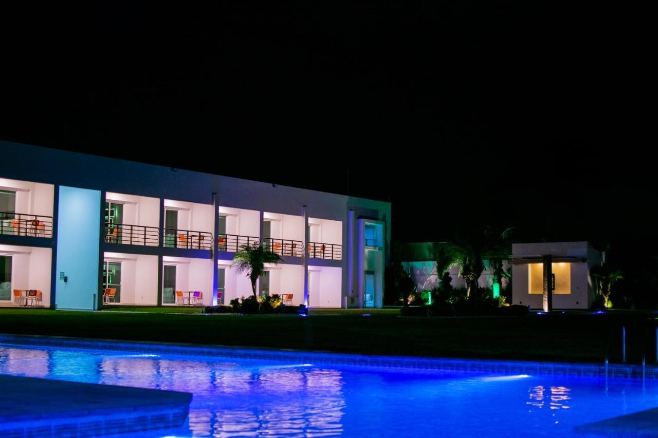 Hotel Aquetzalli Cocoyoc Exterior photo